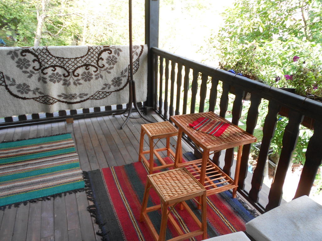Milkovata Guest House Koshov Extérieur photo